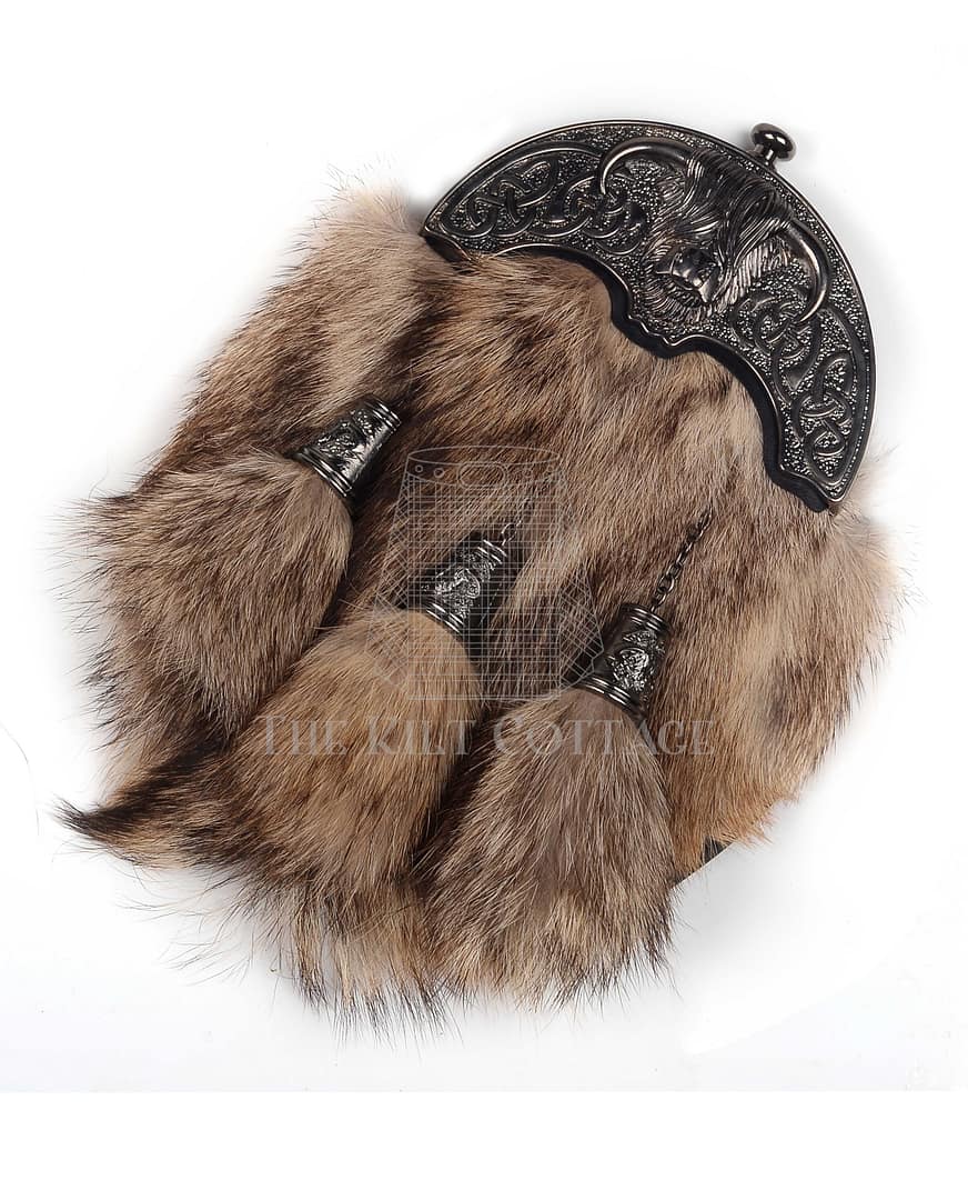 Nickle Brushed Highland Cow Coyote Fur Full Dress Sporran